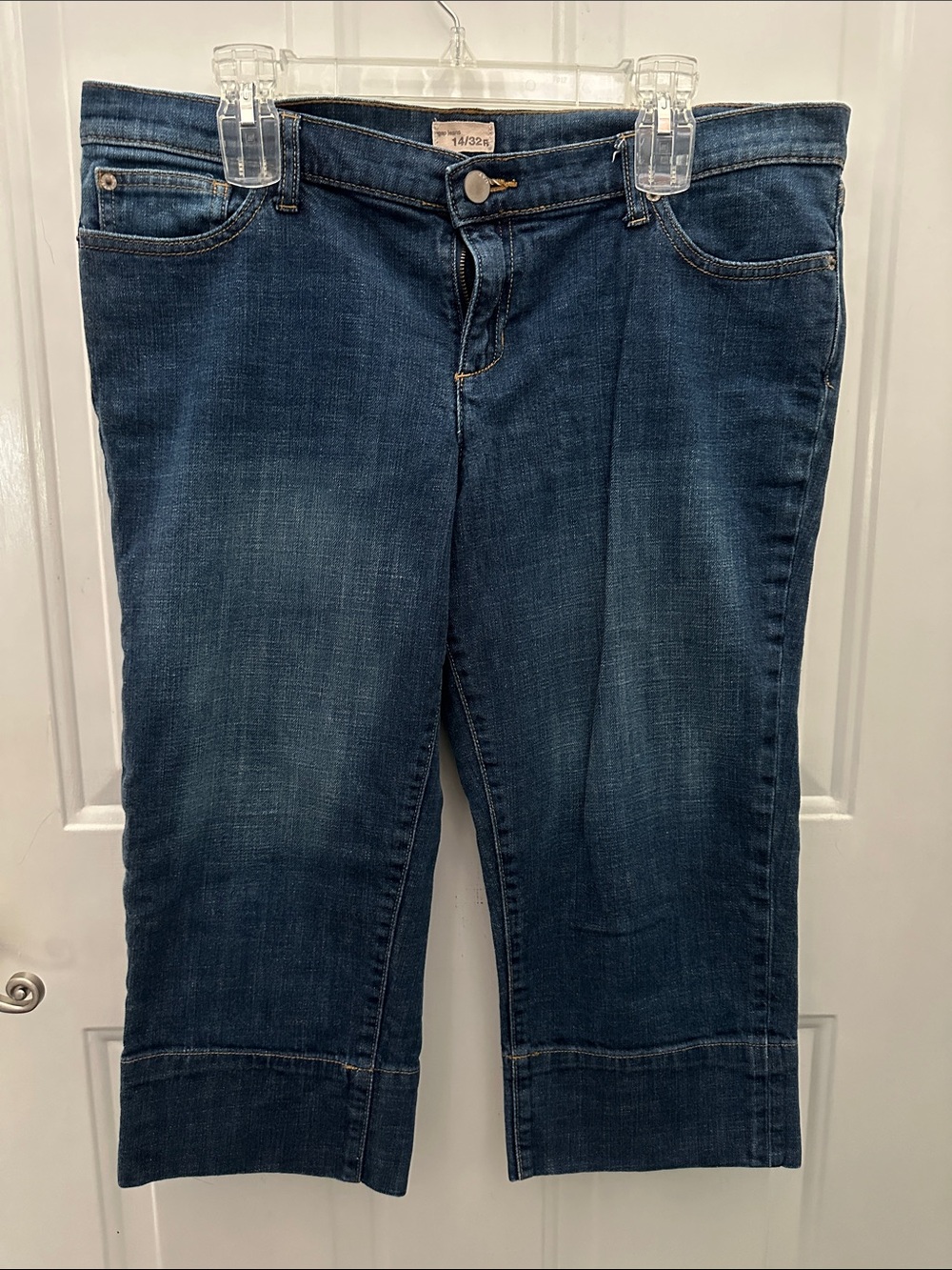 GAP Dark Blue Cropped Denim Capris Y2K